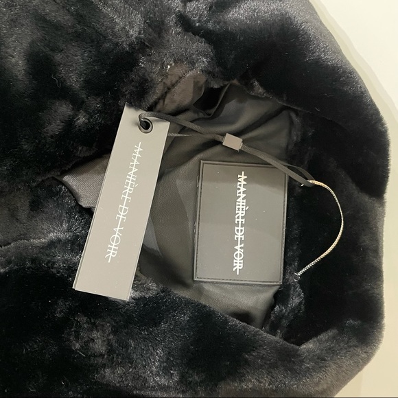 HIGH SHINE & PLUSH PUFFER JACKET - BLACK - Picture 4 of 10